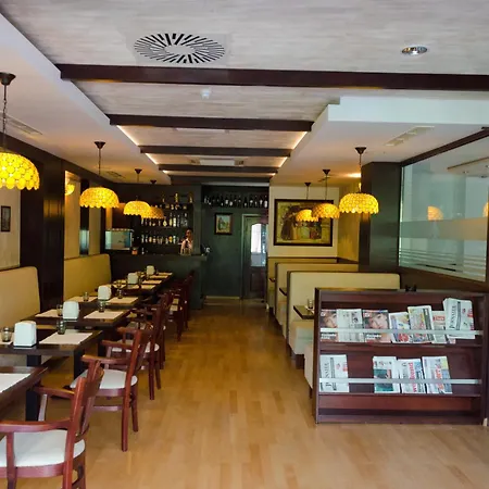 Hotel Miraj